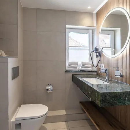 Hafendomicil Maremueritz * فارين